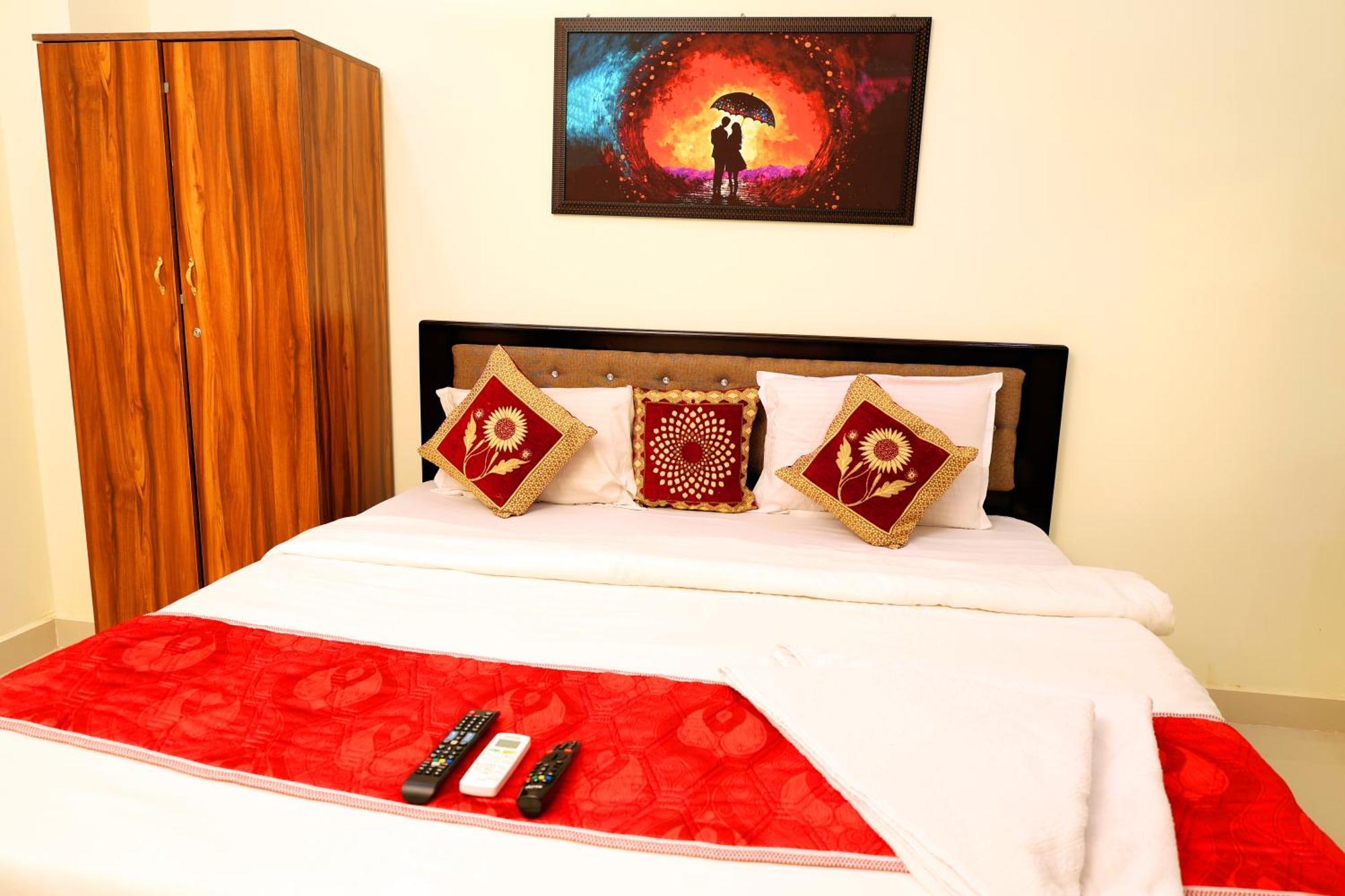 Sri Nilayam Inn Tirupati Exterior photo